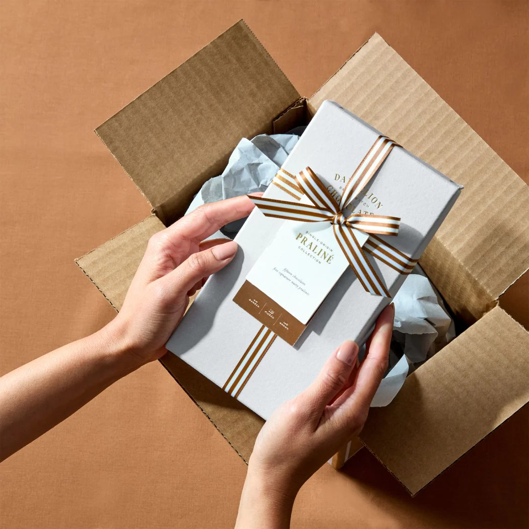 Giftwrapped Single-Origin Praliné Collection - Image 10