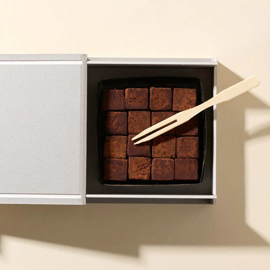 Kinu Chocolate: Hojicha - Image 7