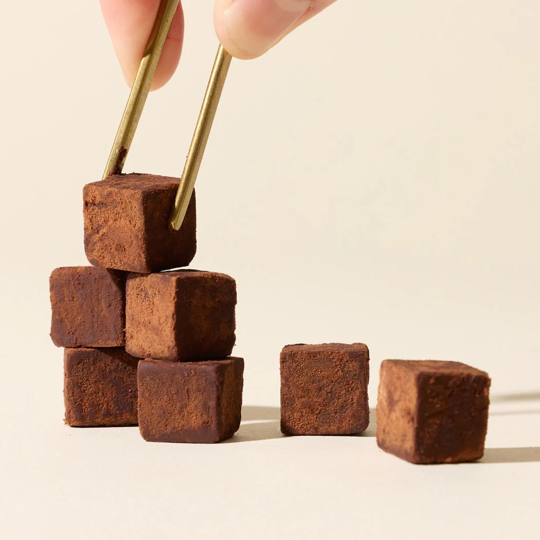 Kinu Chocolate: Classic Chocolate - Image 3