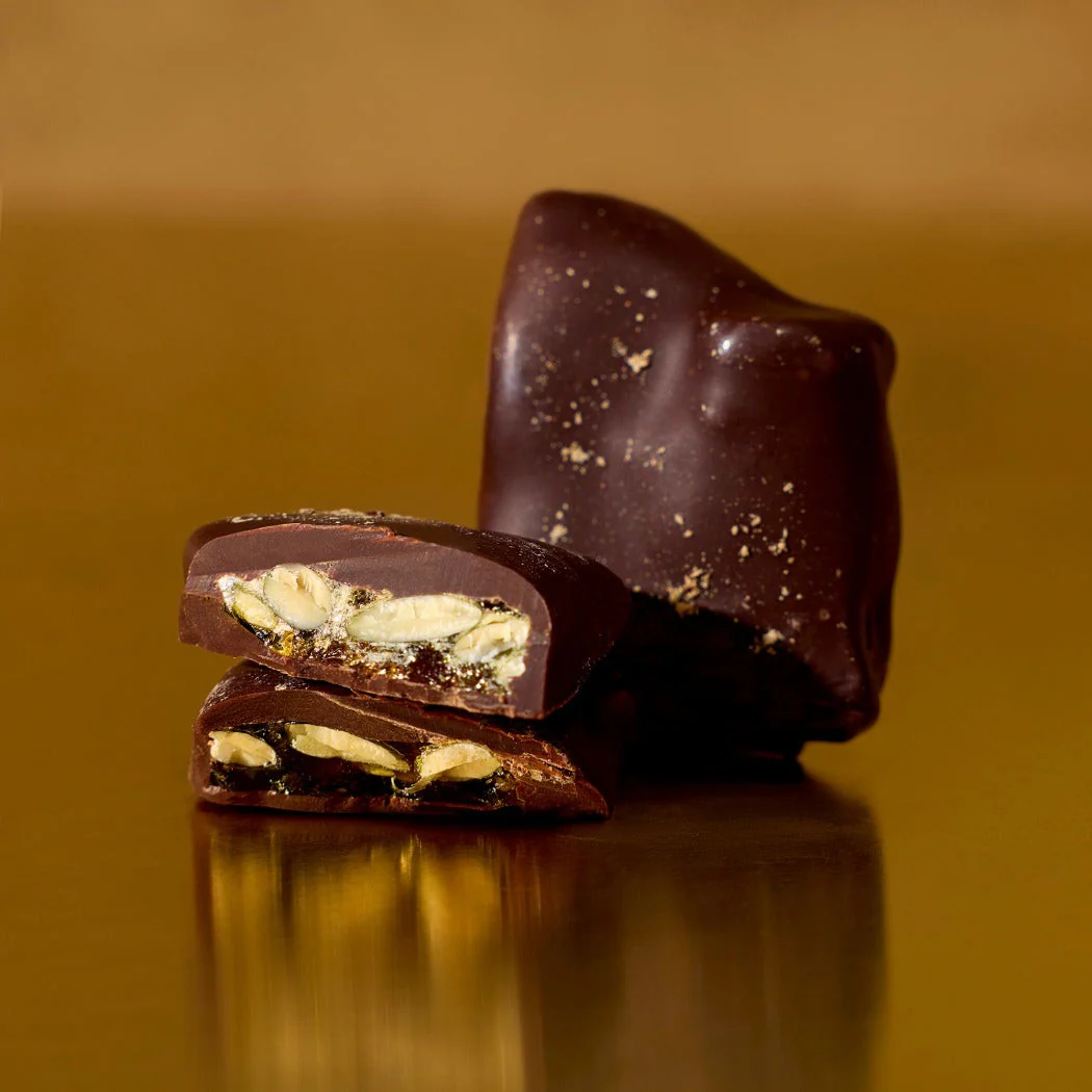 Pepita Nutmeg Brittle - FARM Chocolate - Image 2